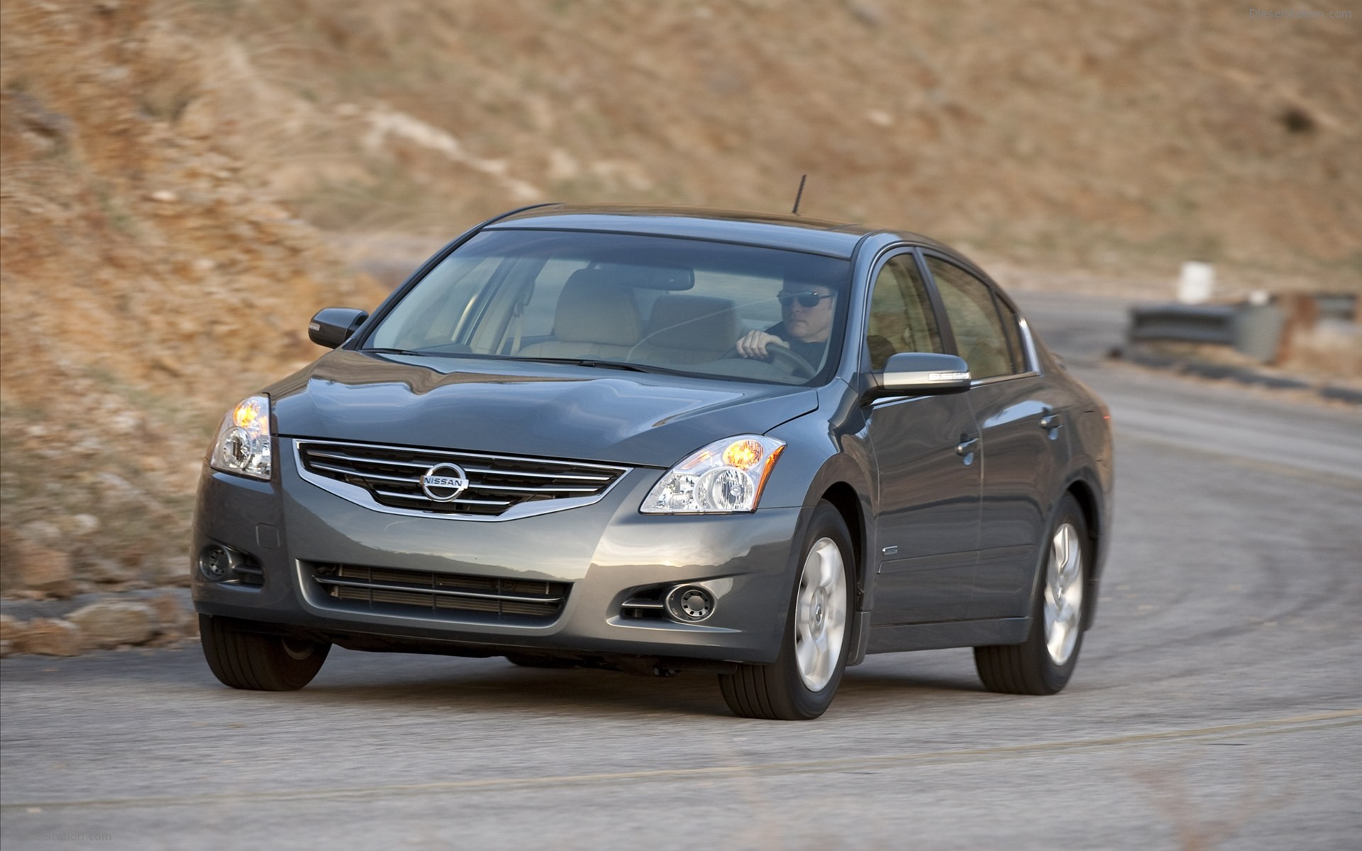 2011 Nissan altima hybrid sedan #9