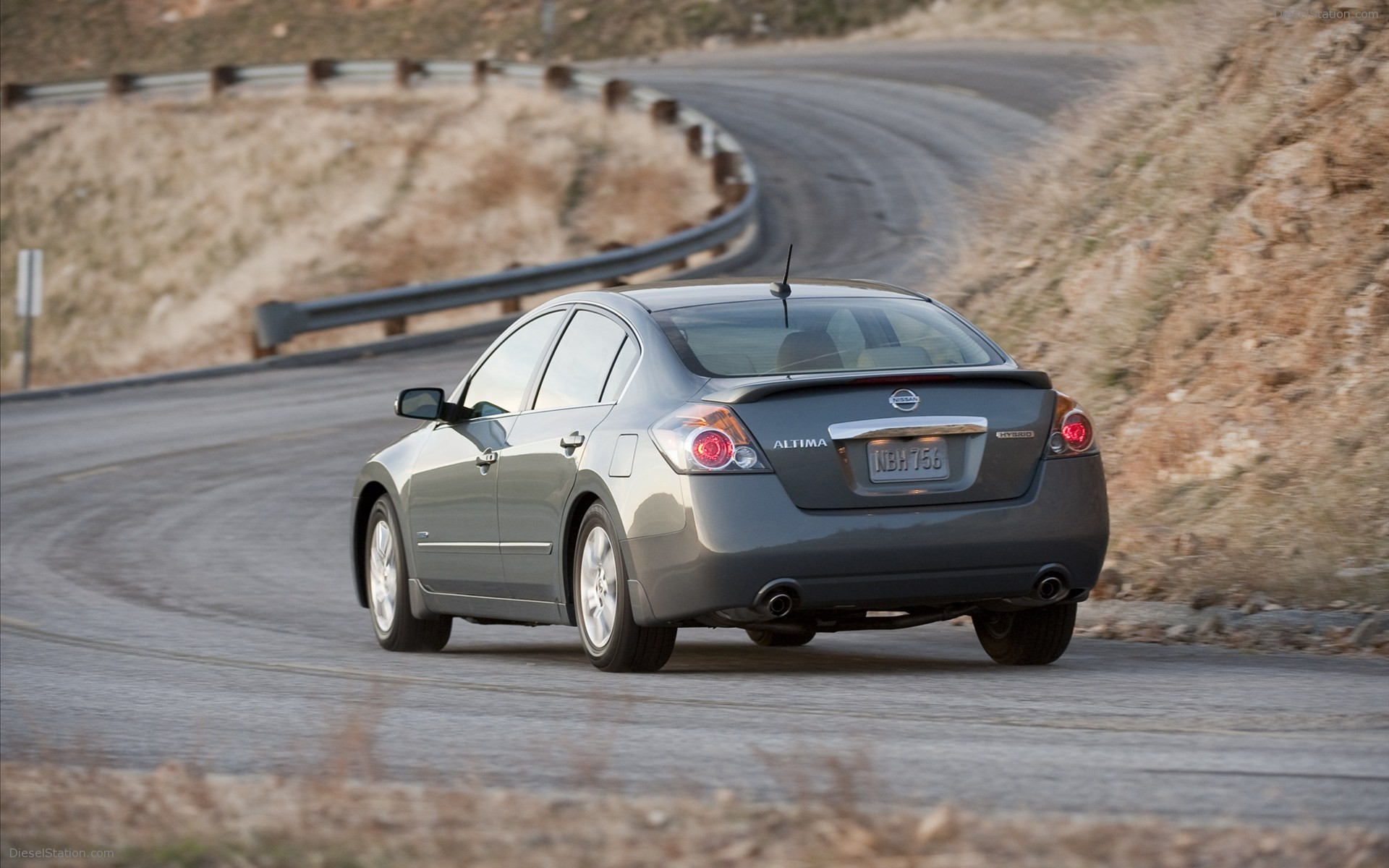 2011 Nissan altima coupe hybrid #1