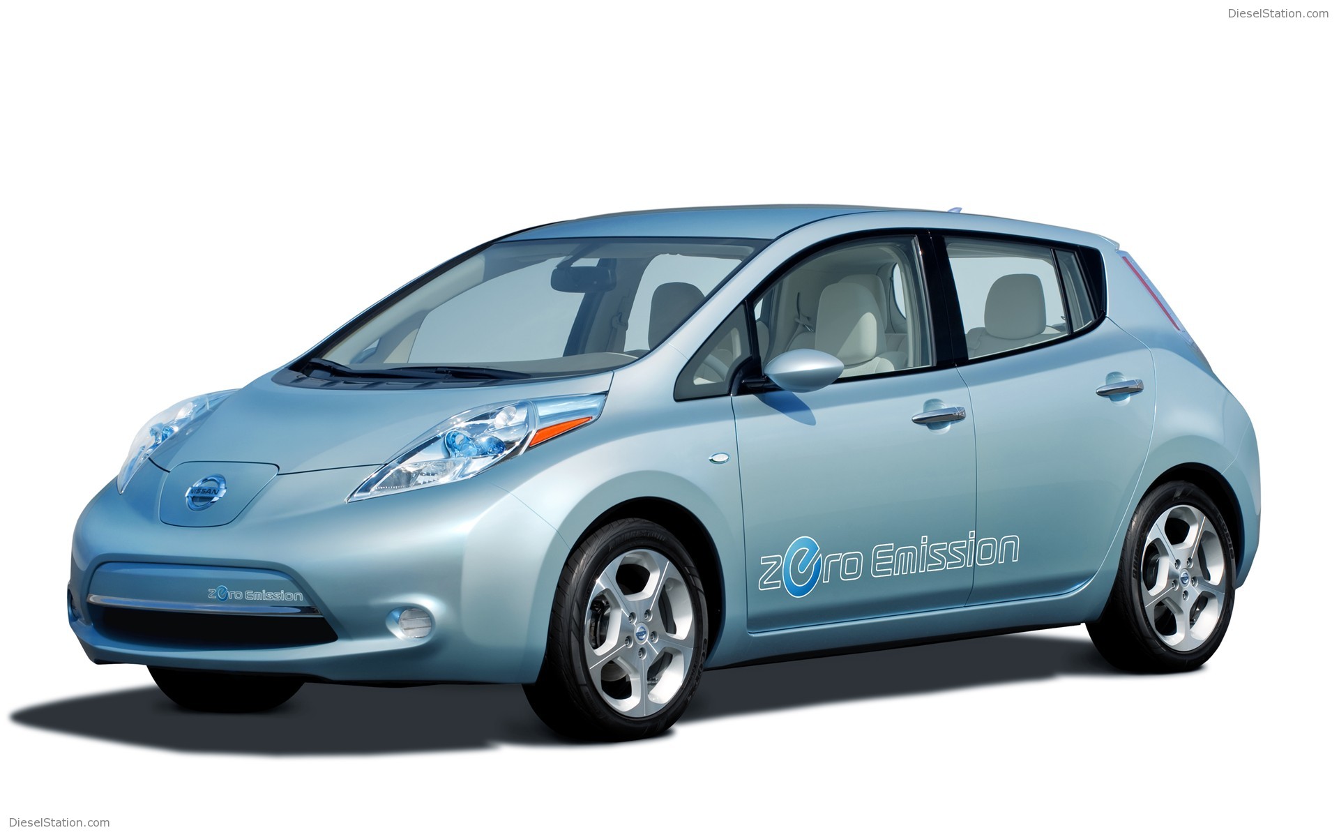 Nissan motor company 2011 nissan leaf #4