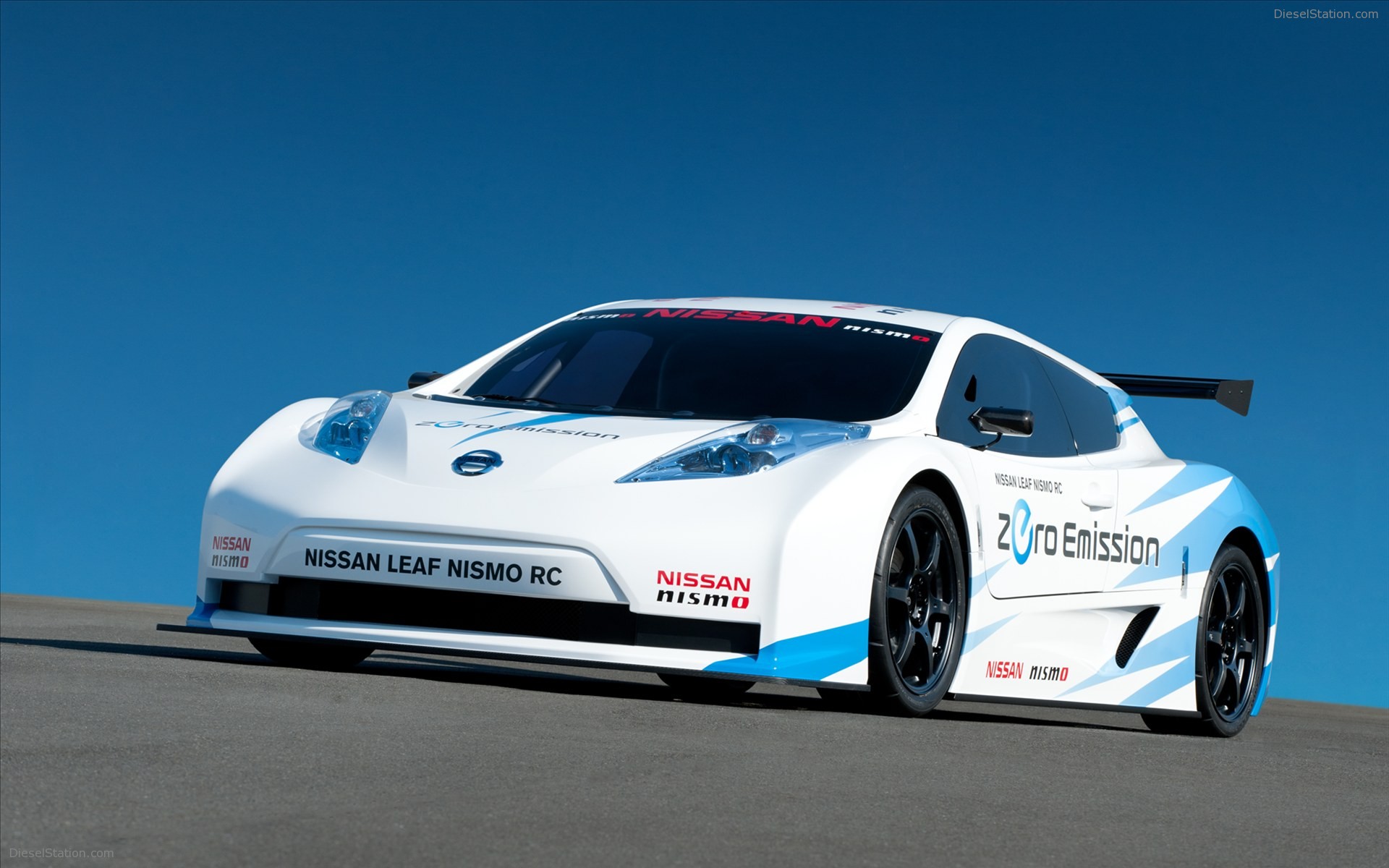 2011 Nissan nismo specs