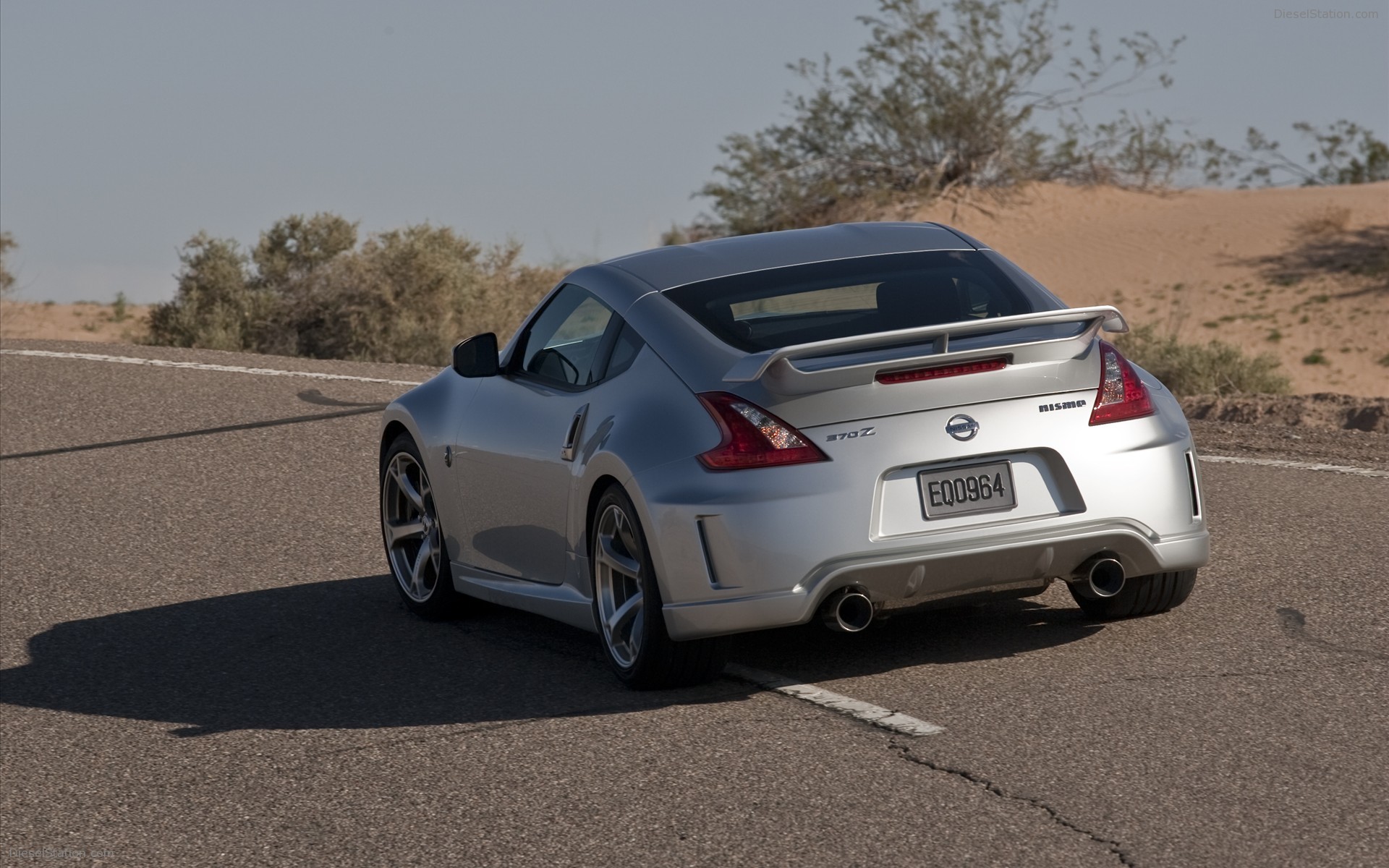 2009 Nissan 370z nismo 2d coupe #1