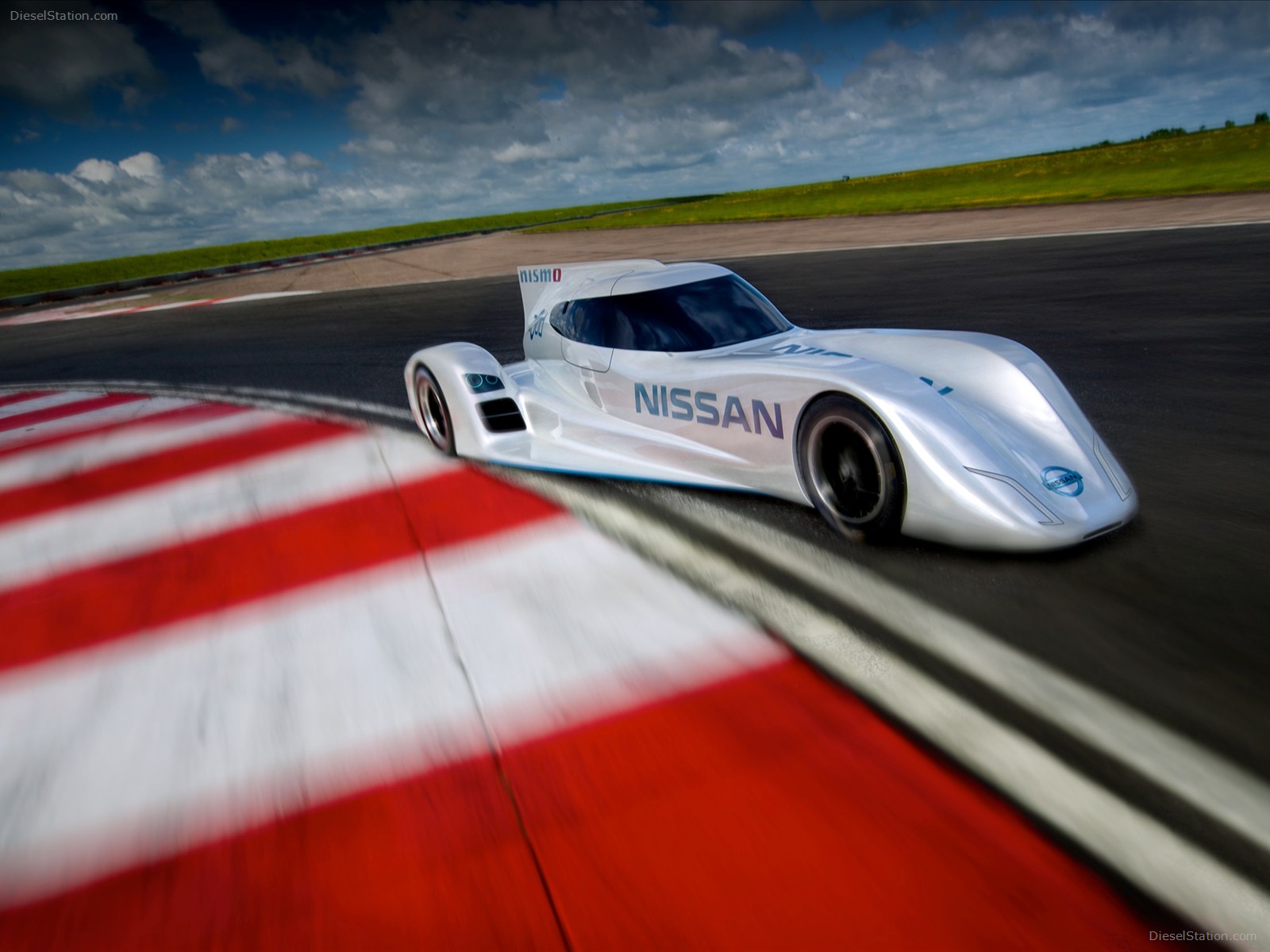 The nissan zeod rc #3