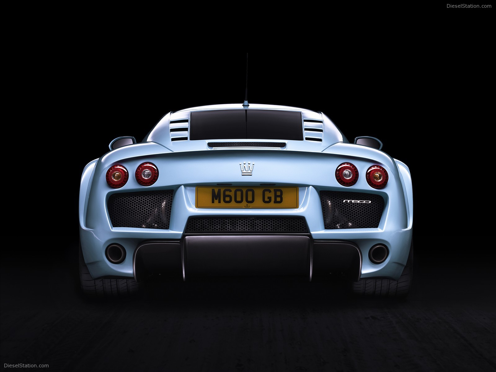 2010 Noble M600