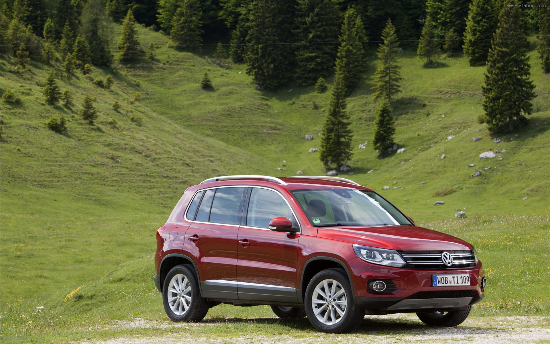 Volkswagen Touareg 2012 Widescreen Exotic Car Photo 05 of