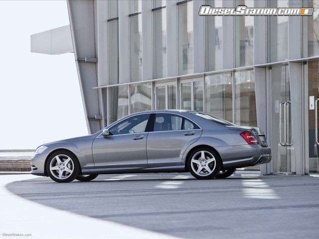 AMG 2010 Mercedes Benz CL Class Sports Package Picture #10 AMG 2010 Mercedes Benz CL Class Sports Package Picture #10