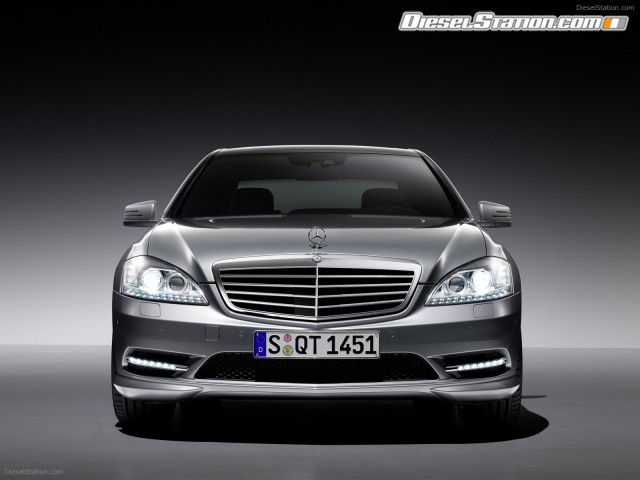 AMG 2010 Mercedes Benz S Class Sports Package Picture #4 AMG 2010 Mercedes Benz S Class Sports Package Picture #4