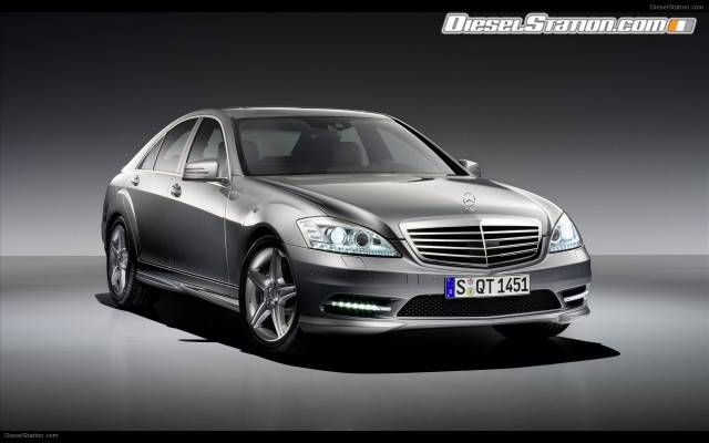 AMG 2010 Mercedes Benz S Class Sports Package Widescreen Picture #6 AMG 2010 Mercedes Benz S Class Sports Package Widescreen Picture #6