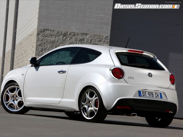 Alfa Romeo 2010 MiTo 1 4 MultiAir Picture #1 Alfa Romeo 2010 MiTo 1 4 MultiAir Picture #1