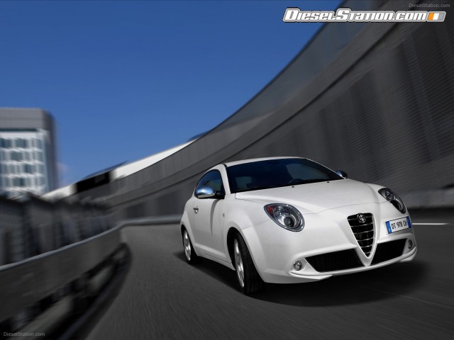 Alfa Romeo 2010 MiTo 1 4 MultiAir Picture #28 Alfa Romeo 2010 MiTo 1 4 MultiAir Picture #28