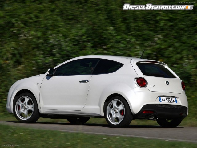 Alfa Romeo 2010 MiTo 1 4 MultiAir Picture #15 Alfa Romeo 2010 MiTo 1 4 MultiAir Picture #15