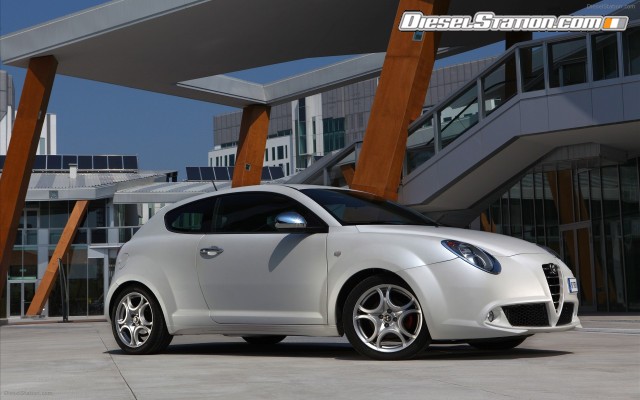 Alfa Romeo 2010 MiTo 1 4 MultiAir Widescreen Picture #27 Alfa Romeo 2010 MiTo 1 4 MultiAir Widescreen Picture #27