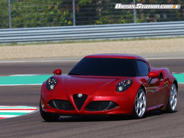 Alfa Romeo 4C 2014 Picture #24 Alfa Romeo 4C 2014 Picture #24