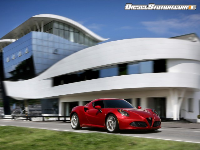 Alfa Romeo 4C 2014 Picture #67 Alfa Romeo 4C 2014 Picture #67