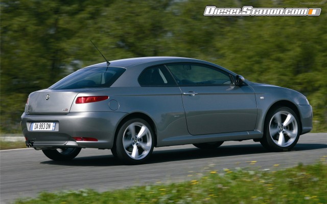 Alfa Romeo GT Q2 Widescreen Picture #21 Alfa Romeo GT Q2 Widescreen Picture #21