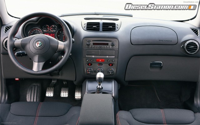 Alfa Romeo GT Q2 Widescreen Picture #19 Alfa Romeo GT Q2 Widescreen Picture #19