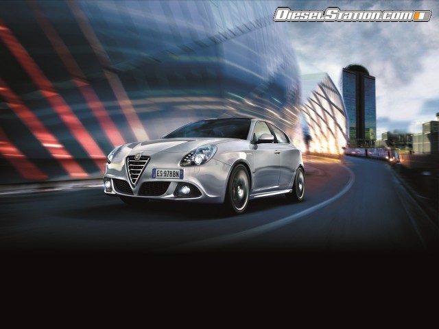 Alfa Romeo Giulietta 2014 Picture #1 Alfa Romeo Giulietta 2014 Picture #1