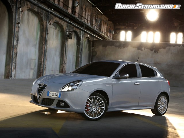 Alfa Romeo Giulietta 2014 Picture #80 Alfa Romeo Giulietta 2014 Picture #80