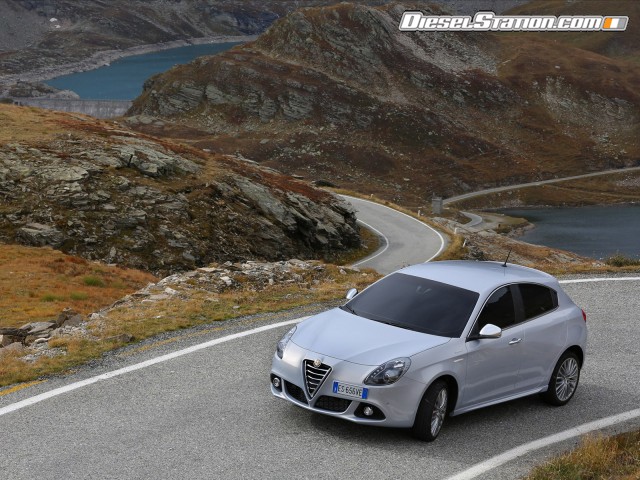 Alfa Romeo Giulietta 2014 Picture #43 Alfa Romeo Giulietta 2014 Picture #43