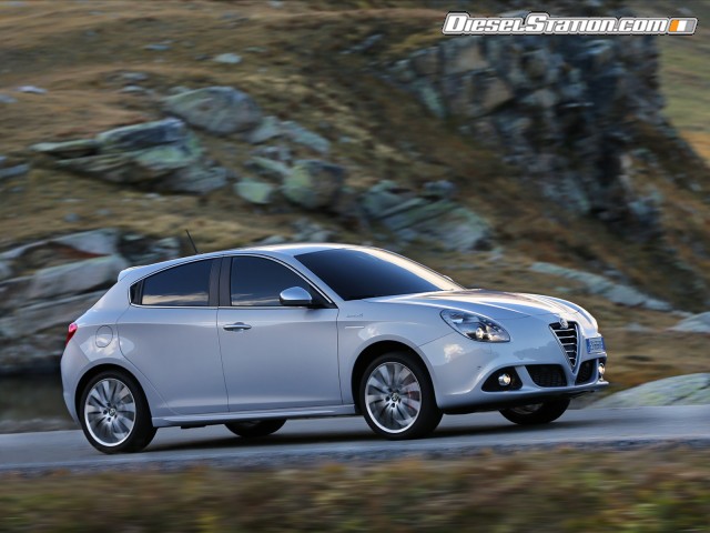 Alfa Romeo Giulietta 2014 Picture #41 Alfa Romeo Giulietta 2014 Picture #41