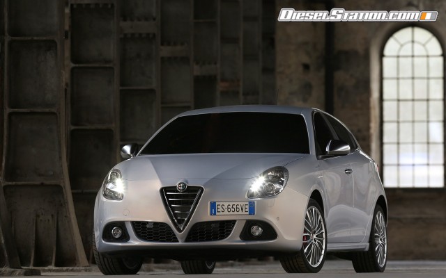 Alfa Romeo Giulietta 2014 Widescreen Picture #63 Alfa Romeo Giulietta 2014 Widescreen Picture #63