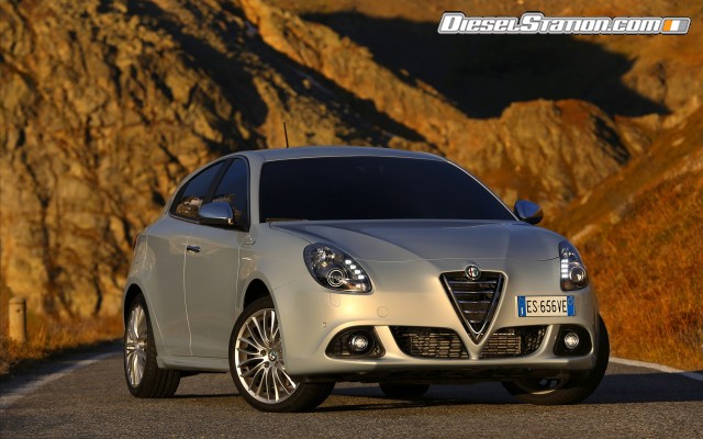 Alfa Romeo Giulietta 2014 Widescreen Picture #97 Alfa Romeo Giulietta 2014 Widescreen Picture #97