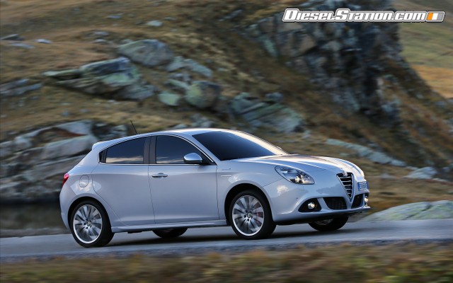 Alfa Romeo Giulietta 2014 Widescreen Picture #61 Alfa Romeo Giulietta 2014 Widescreen Picture #61