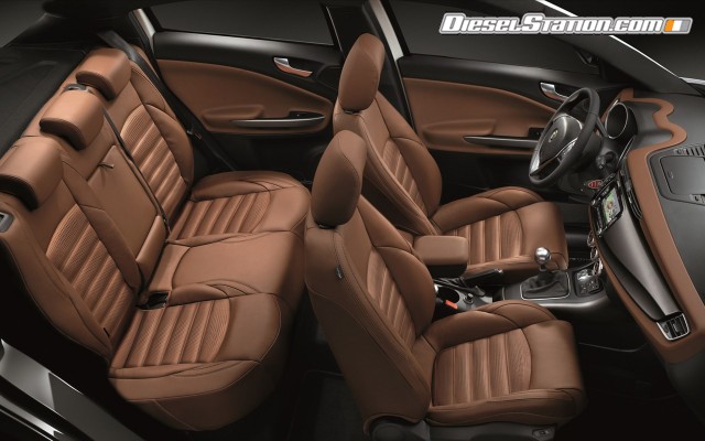 Alfa Romeo Giulietta 2014 Widescreen Picture #81 Alfa Romeo Giulietta 2014 Widescreen Picture #81