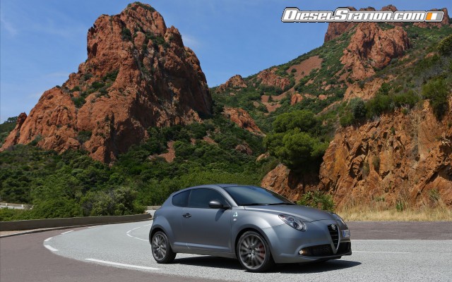 Alfa Romeo MiTi Quadrifoglio Verde 2014 Widescreen Picture #4 Alfa Romeo MiTi Quadrifoglio Verde 2014 Widescreen Picture #4