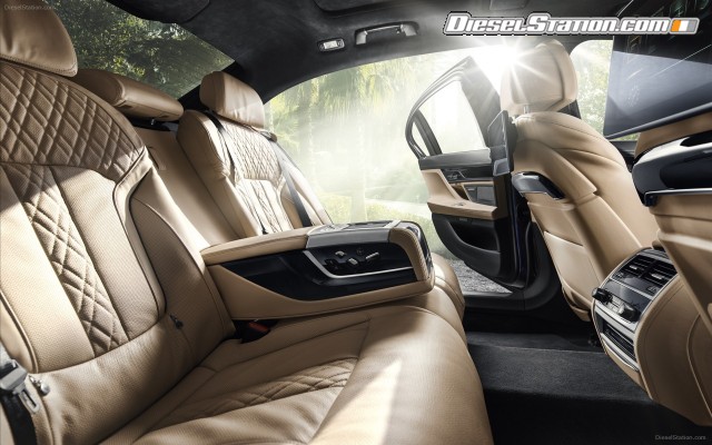 Alpina BMW B7 xDrive 2017 Widescreen Picture #10 Alpina BMW B7 xDrive 2017 Widescreen Picture #10