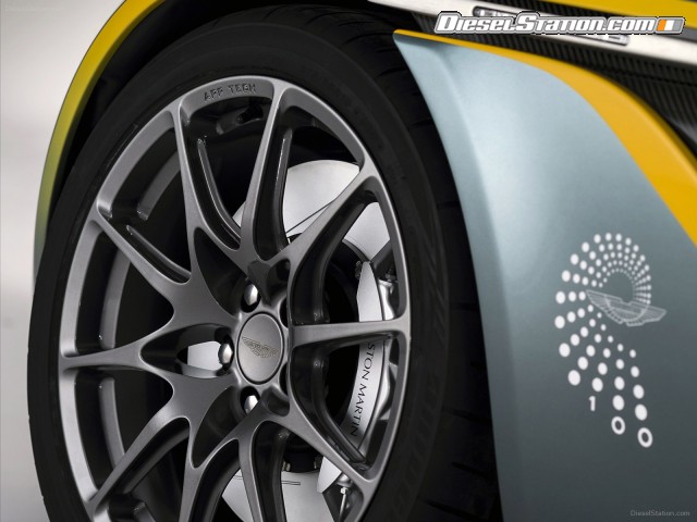 Aston Martin CC100 Speedster Concept 2013 Picture #10 Aston Martin CC100 Speedster Concept 2013 Picture #10