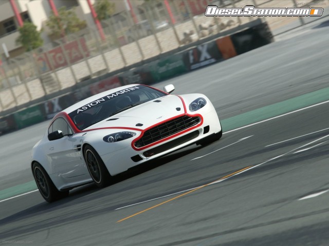 Aston Martin New Vantage GT4 Picture #5 Aston Martin New Vantage GT4 Picture #5