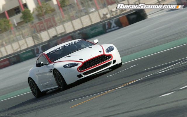 Aston Martin New Vantage GT4 Widescreen Picture #4 Aston Martin New Vantage GT4 Widescreen Picture #4