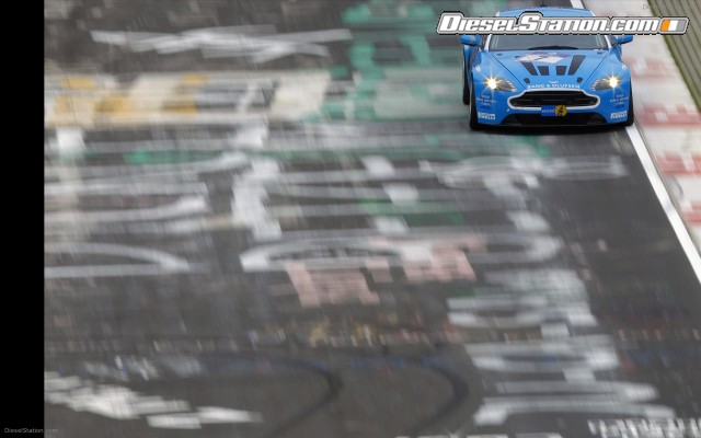 Aston Martin READY FOR NURBURGRING CHALLENGE Widescreen Picture #5 Aston Martin READY FOR NURBURGRING CHALLENGE Widescreen Picture #5