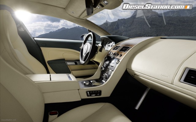 Aston Martin Rapide unveiled Widescreen Picture #8 Aston Martin Rapide unveiled Widescreen Picture #8
