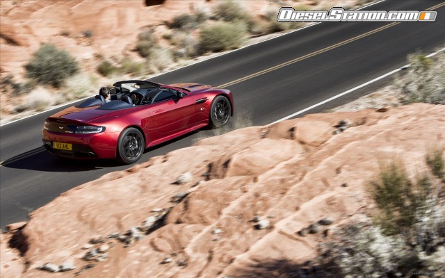 Aston Martin V12 Vantage S Roadster 2015 Widescreen Picture #10 Aston Martin V12 Vantage S Roadster 2015 Widescreen Picture #10