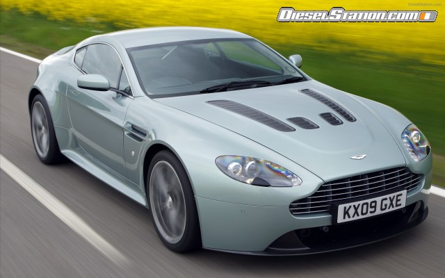 Aston Martin V12 Vantage Widescreen Picture #18 Aston Martin V12 Vantage Widescreen Picture #18