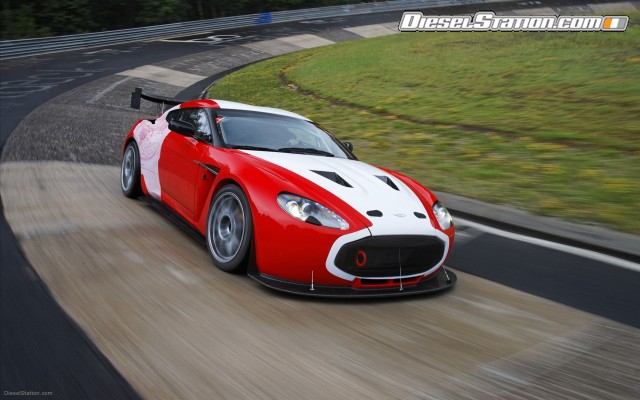 Aston Martin V12 Zagato 2011 Widescreen Picture #5 Aston Martin V12 Zagato 2011 Widescreen Picture #5