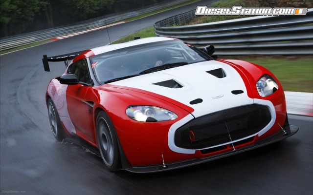 Aston Martin V12 Zagato 2011 Widescreen Picture #19 Aston Martin V12 Zagato 2011 Widescreen Picture #19