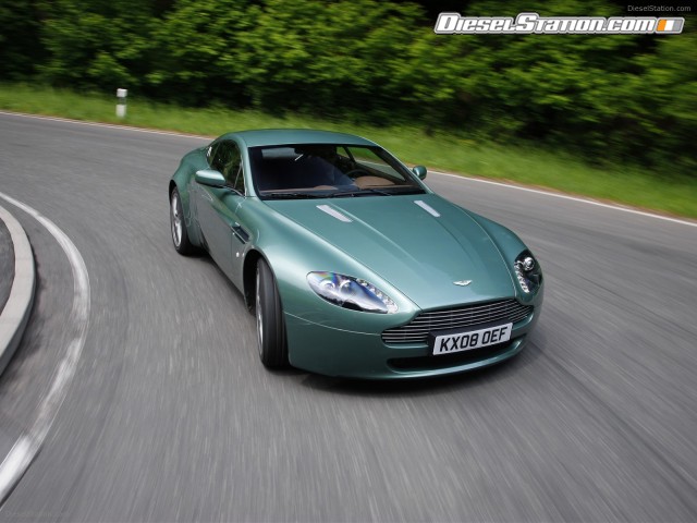 Aston Martin V8 Vantage Coupe Picture #25 Aston Martin V8 Vantage Coupe Picture #25