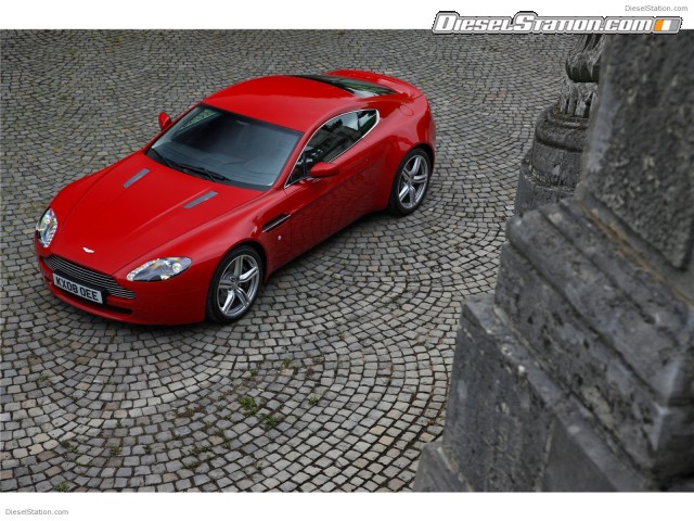 Aston Martin V8 Vantage Coupe Picture #13 Aston Martin V8 Vantage Coupe Picture #13