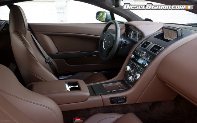 Aston Martin V8 Vantage Coupe Widescreen Picture #6 Aston Martin V8 Vantage Coupe Widescreen Picture #6