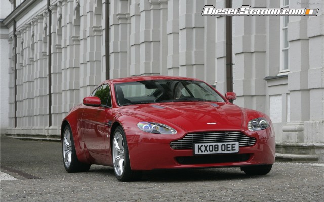 Aston Martin V8 Vantage Coupe Widescreen Picture #5 Aston Martin V8 Vantage Coupe Widescreen Picture #5