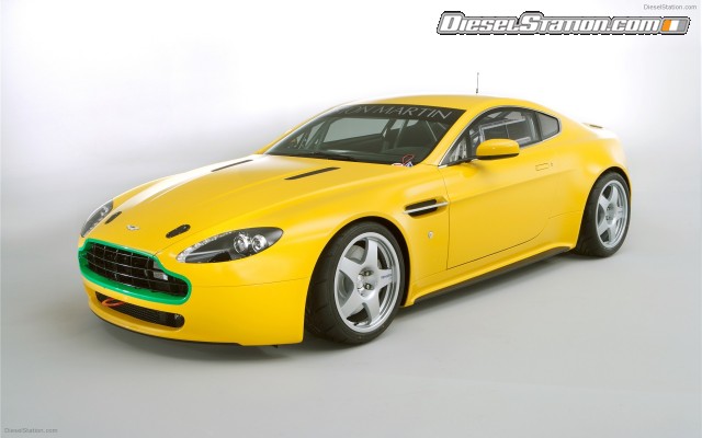 Aston Martin V8 Vantage N24 Widescreen Picture #3 Aston Martin V8 Vantage N24 Widescreen Picture #3