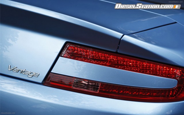 Aston Martin V8 Vantage Roadster Widescreen Picture #23 Aston Martin V8 Vantage Roadster Widescreen Picture #23