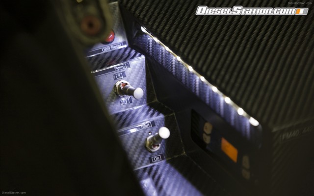 Audi 2009 R15 TDI Widescreen Picture #24 Audi 2009 R15 TDI Widescreen Picture #24