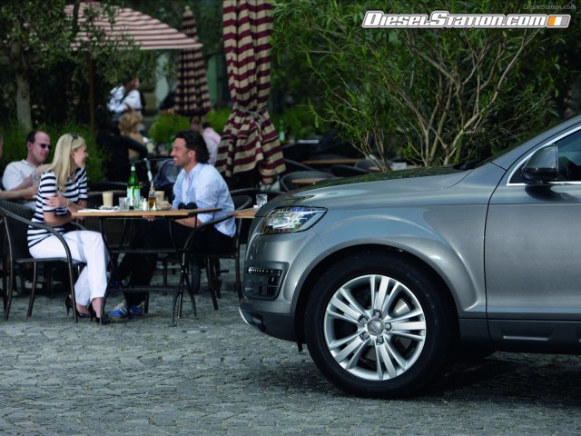 Audi 2010 Q7 price Picture #1 Audi 2010 Q7 price Picture #1