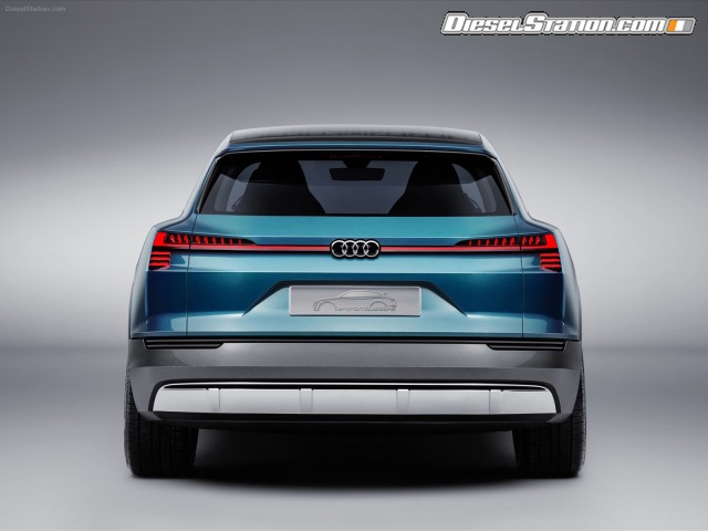 Audi E Tron Quattro Concept 2015 Picture #2 Audi E Tron Quattro Concept 2015 Picture #2