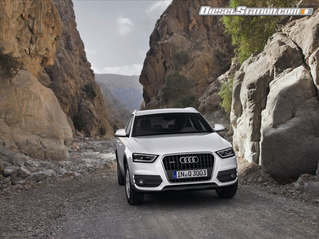 Audi Q3 2012 Picture #8 Audi Q3 2012 Picture #8