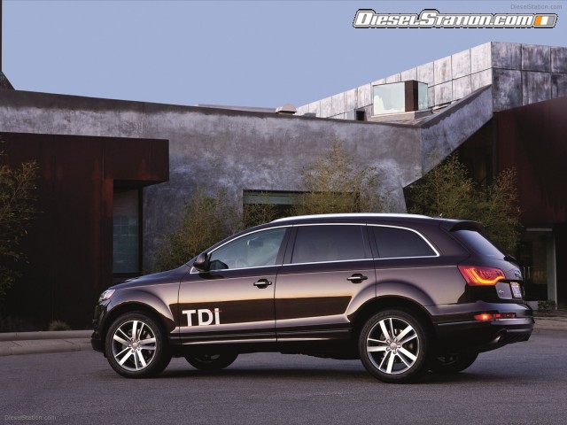 Audi Q7 TDI 2011 Picture #0 Audi Q7 TDI 2011 Picture #0