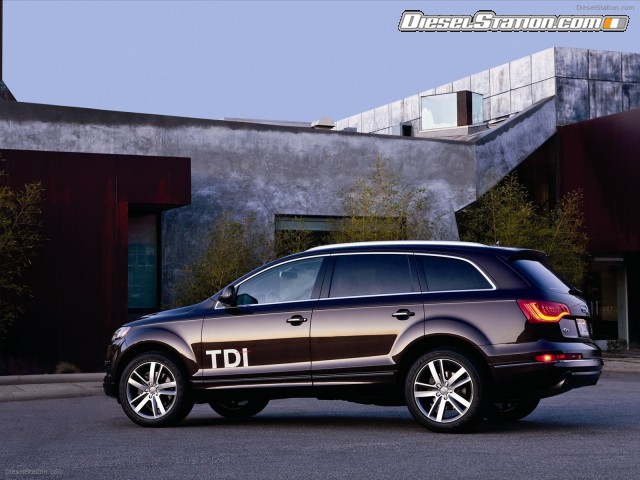 Audi Q7 TDI 2012 Picture #8 Audi Q7 TDI 2012 Picture #8